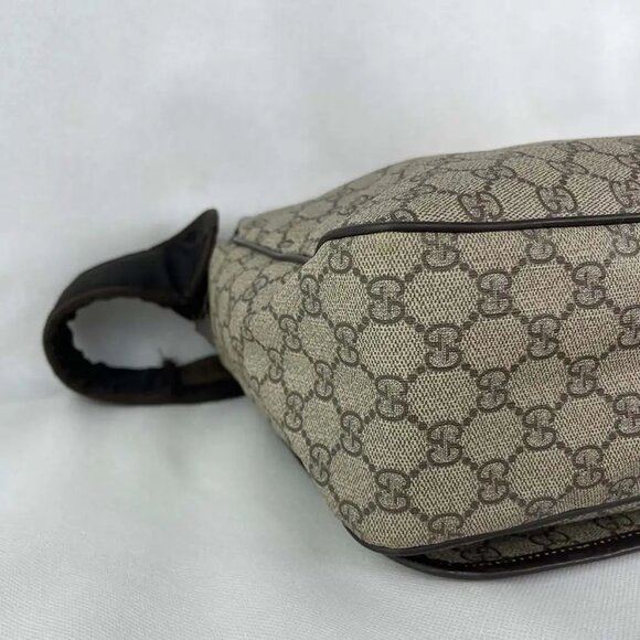 Authentic Gucci Interlocking GG Monogram Canvas Messenger Laptop Shoulder Bag 22 - Picture 8 of 9